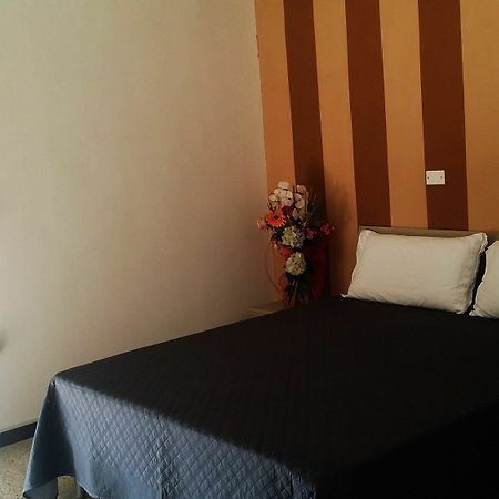 Torre Lapillo Beach Порто-Чезарео Екстер'єр фото